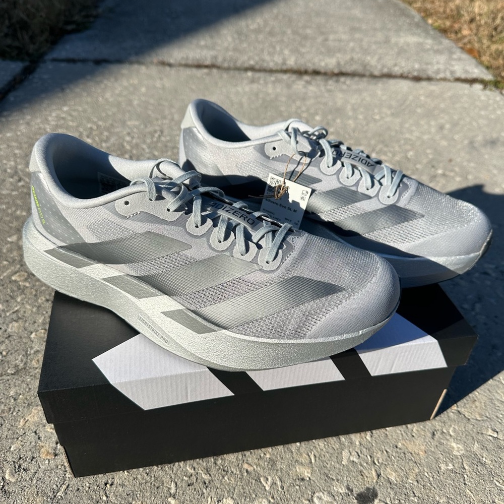 Adidas Men's Adizero EVO SL Running Shoes Silver Metallic Multiple Sizes Read - Picture 3 of 11